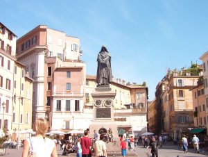 Zwiedzanie Rzymu -Plac Campo de Fiori
